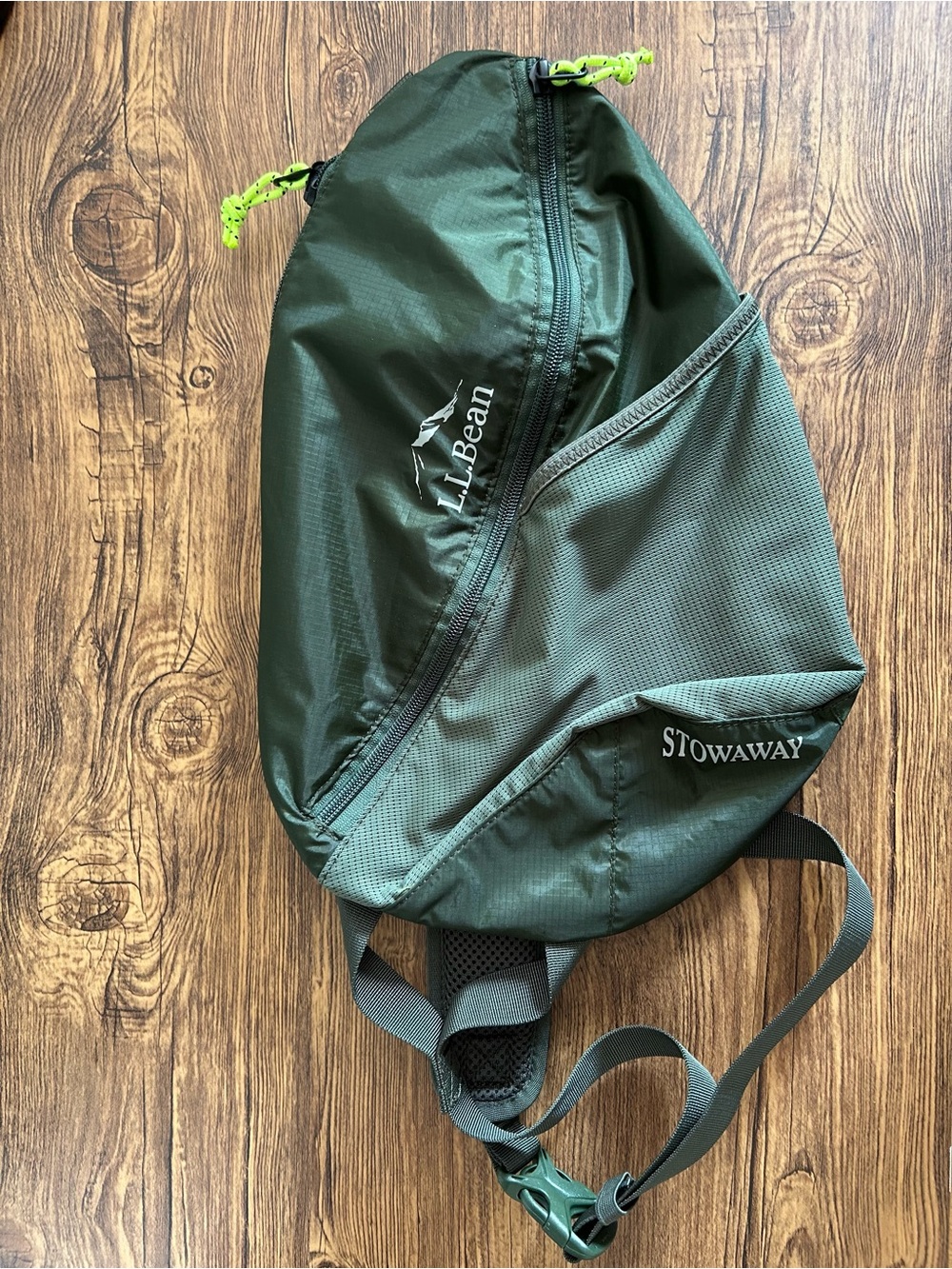 L.L. Bean Stowaway Sling Pack in Dark Green with Lime Accents